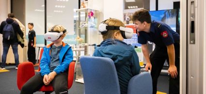 kinderen met een VR-Bril in het slimste huis