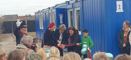 Opening school crisisnoodopvang Petten