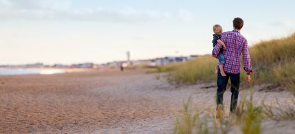 strand man en kind 